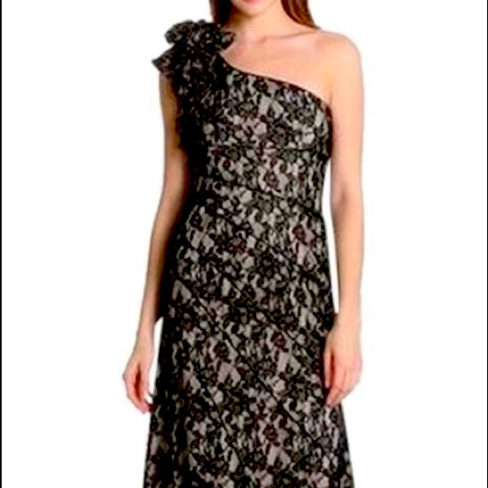 Jessica Simpson black lace one shoulder gown